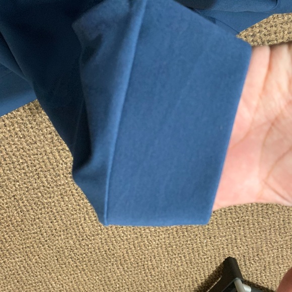 Size 6 torrid skirt PLUS - Picture 3 of 4